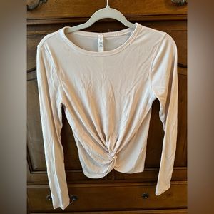 LULULEMON Long Sleeve Top